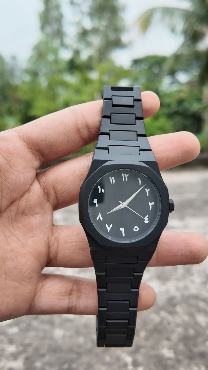 Arabic Aura watch Black and White